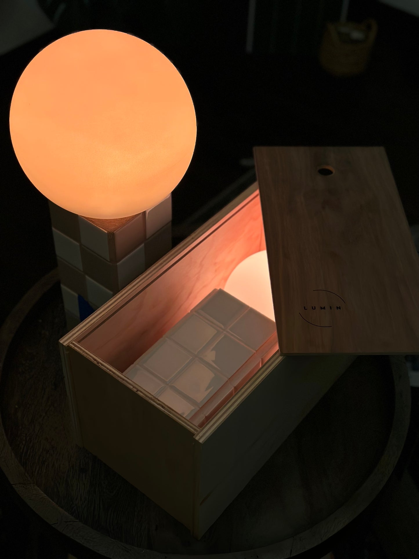 Lumin Lamp