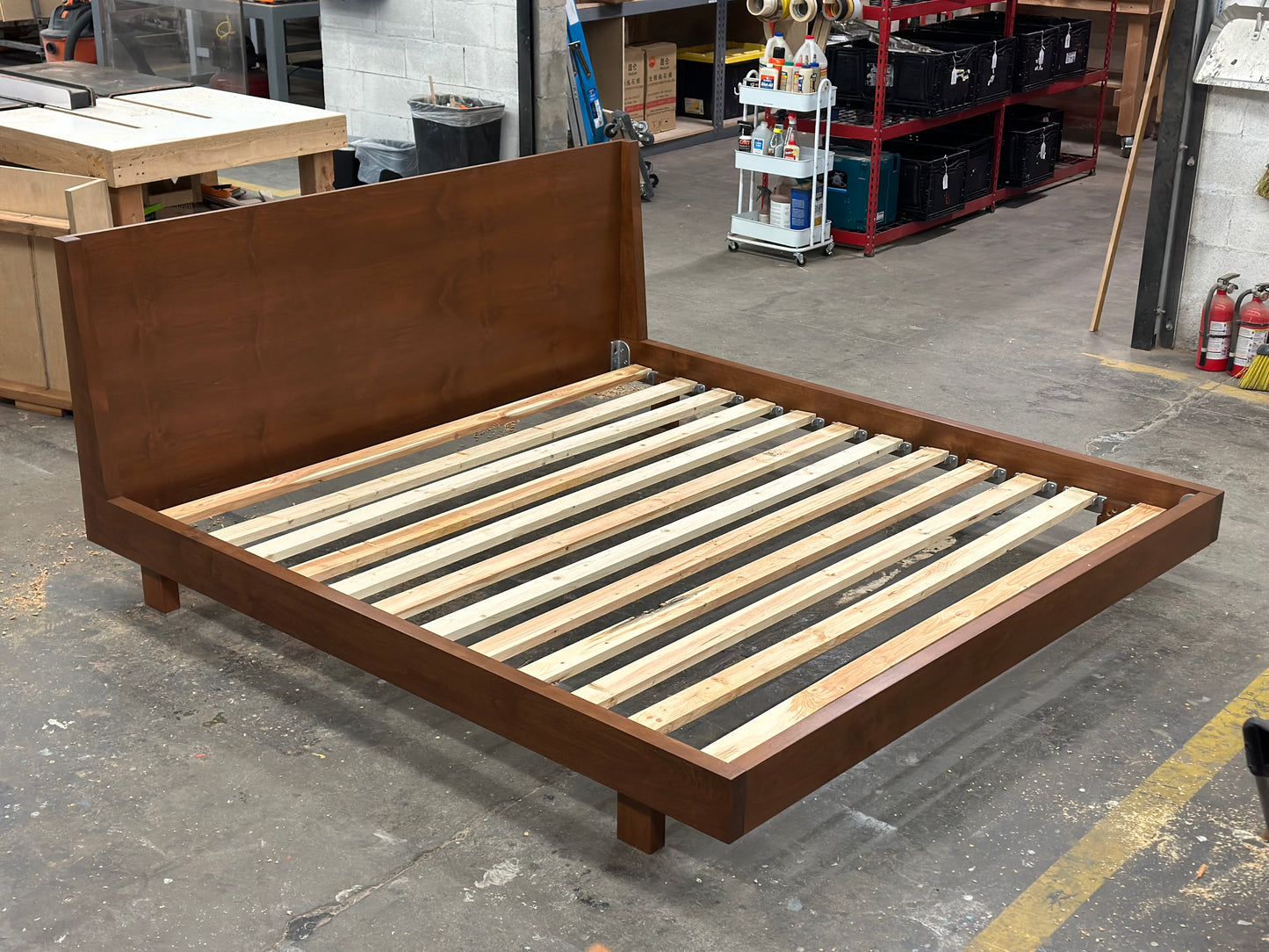 Bed frame (king size)